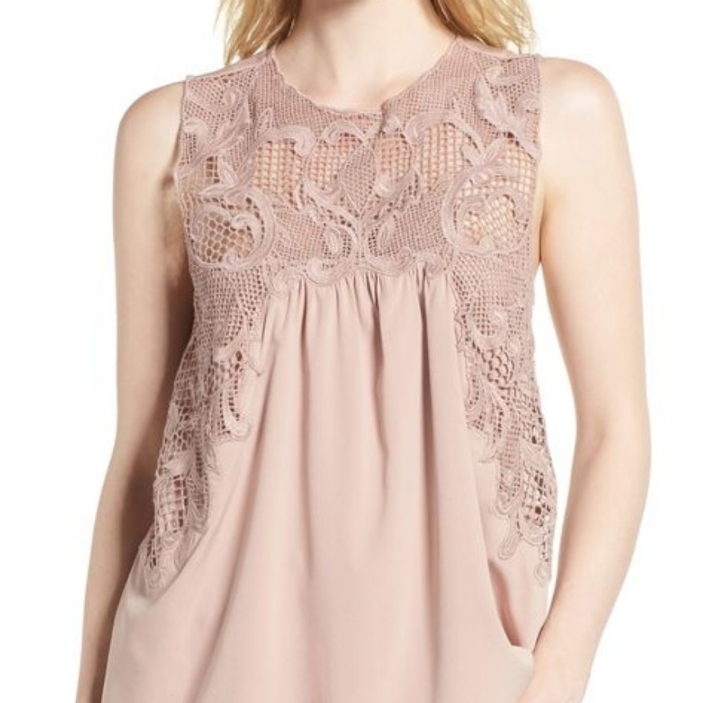 Chelsea 28 Lace Yoke Top XS